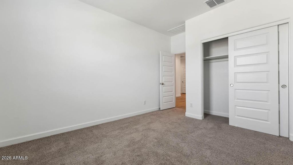 Image 25 of property listing at 1573 E GLAZIER Drive E, Casa Grande, AZ 85122