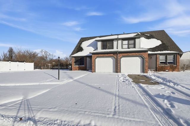 1167 Charles Lee Court, Greenwood, IN 46143