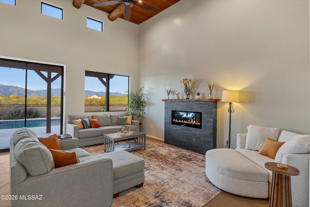 9925 S Placita De La Bondad, Vail, AZ 85641