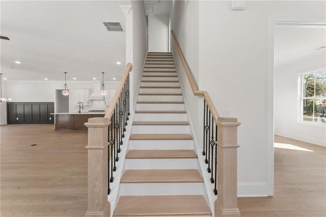 208 Knollwood Bend, Canton, GA 30115