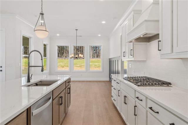 208 Knollwood Bend, Canton, GA 30115