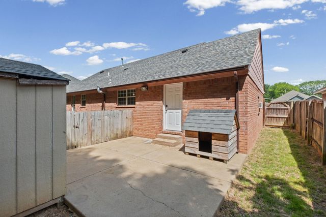 2515 PARKVIEW DR, Memphis, TN 38128
