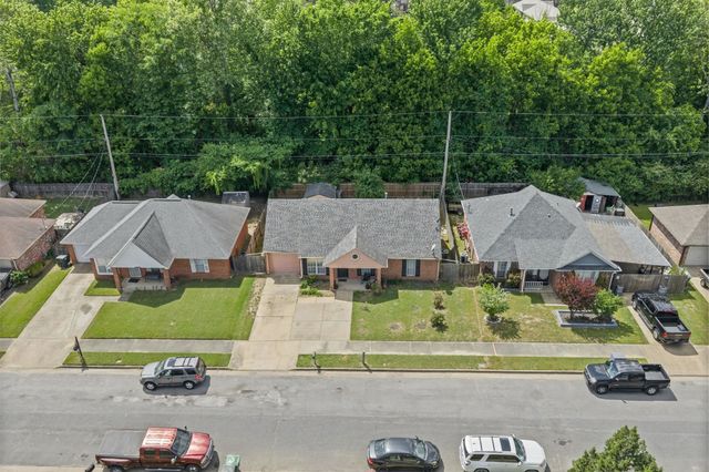 2515 PARKVIEW DR, Memphis, TN 38128
