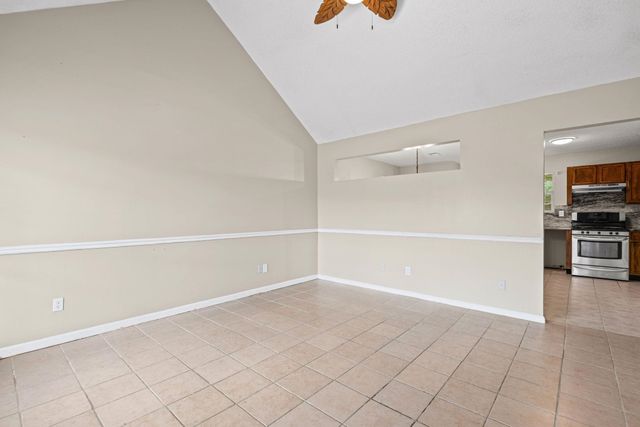 2515 PARKVIEW DR, Memphis, TN 38128