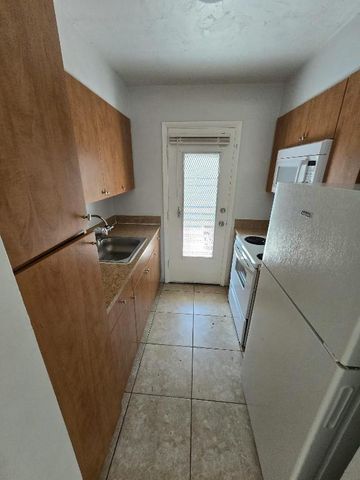 2151 NE 168th Street 5, North Miami Beach, FL 33162