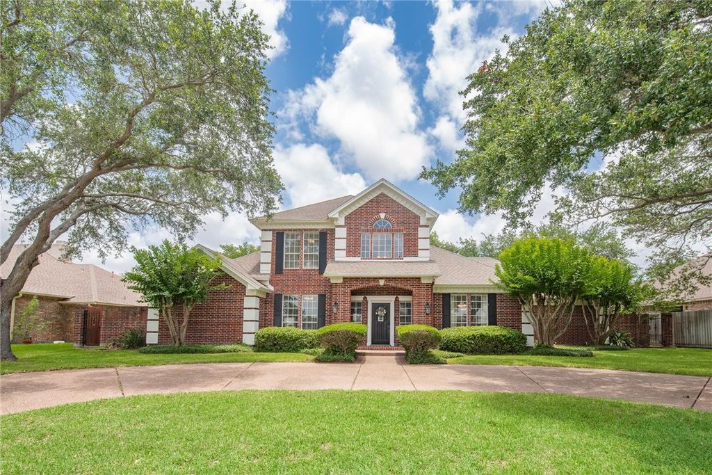 5918 WOODMERE Dr, Corpus Christi, TX 78414 — photo 2