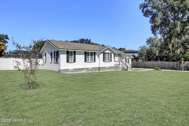 9761 NIMITZ Court S, Jacksonville, FL 32246