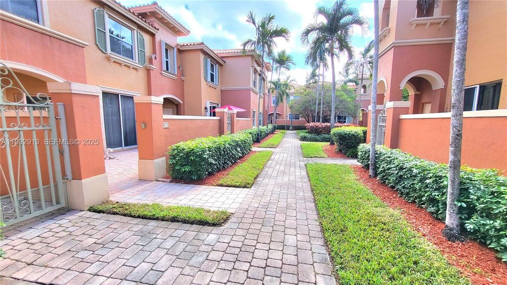 4911 Schooner Dr 5208, Dania Beach, FL 33312