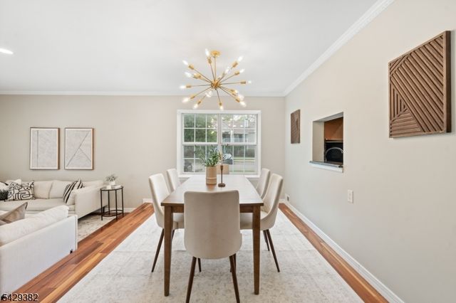 31 Bethany Ct, Franklin Twp., NJ 08823
