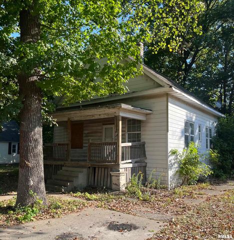 1206 N 14TH Street, Springfield, IL 62702