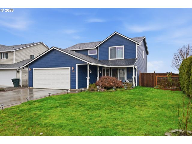 242 ADAMS Dr, Kelso, WA 98626