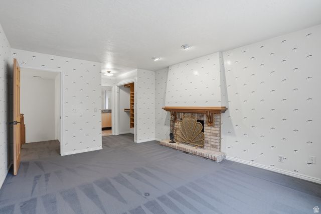 10 LA MONTAGNE LN, Sandy, UT 84092