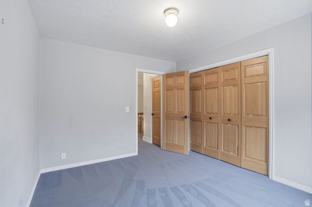 10 LA MONTAGNE LN, Sandy, UT 84092