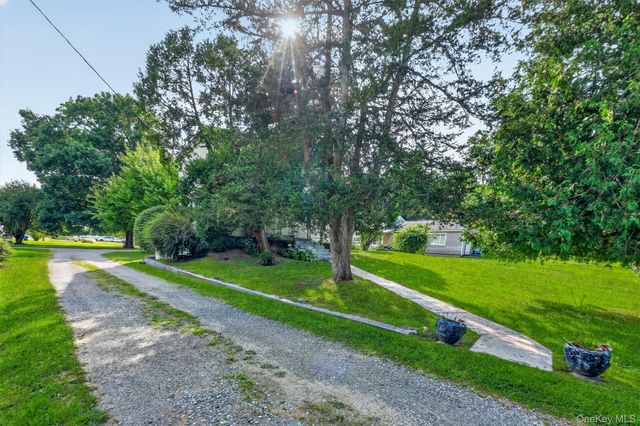 295 Baxtertown Road, Fishkill, NY 12524