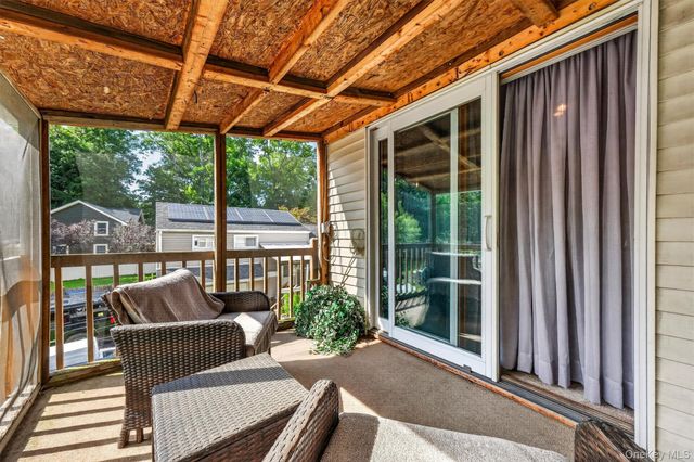 295 Baxtertown Road, Fishkill, NY 12524