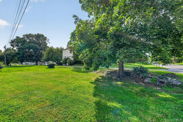 295 Baxtertown Road, Fishkill, NY 12524