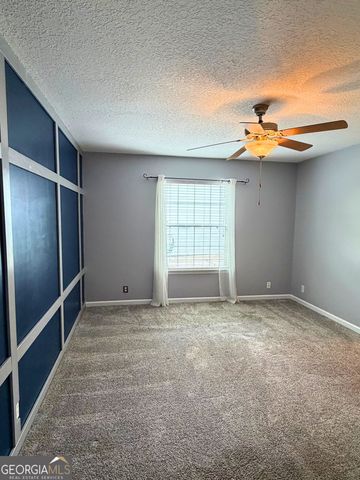 143 Lake Jordan Boulevard, Kingsland, GA 31548