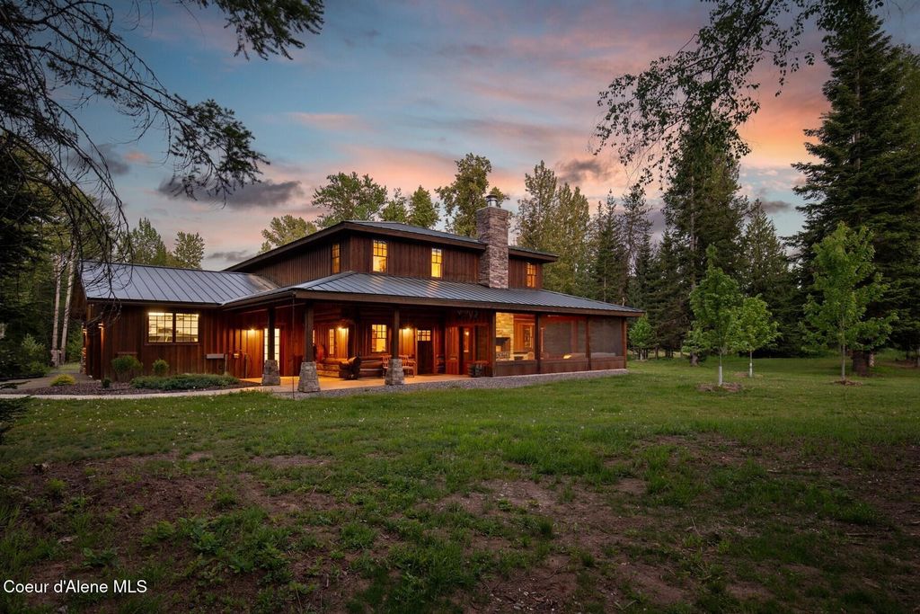 7017 & 7019 Colburn Culver Rd, Sandpoint, ID 83864 photo 1
