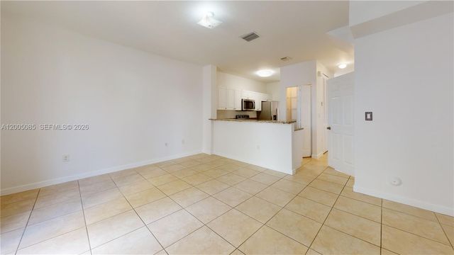 2929 SE 2nd St 7, Homestead, FL 33033