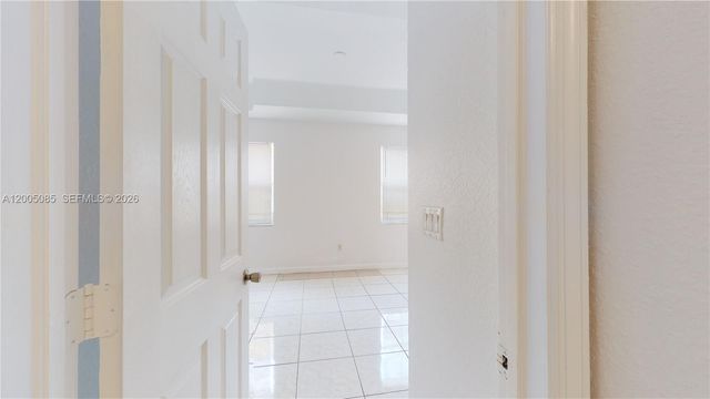 2929 SE 2nd St 7, Homestead, FL 33033