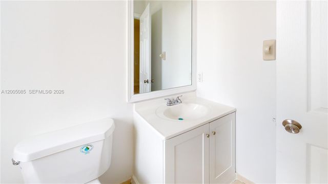 2929 SE 2nd St 7, Homestead, FL 33033