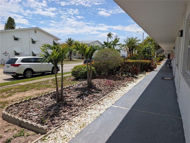 5850 18TH STREET N 11, St Petersburg, FL 33714