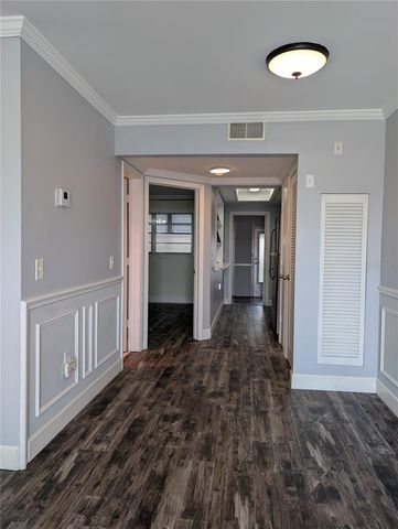 5850 18TH STREET N 11, St Petersburg, FL 33714