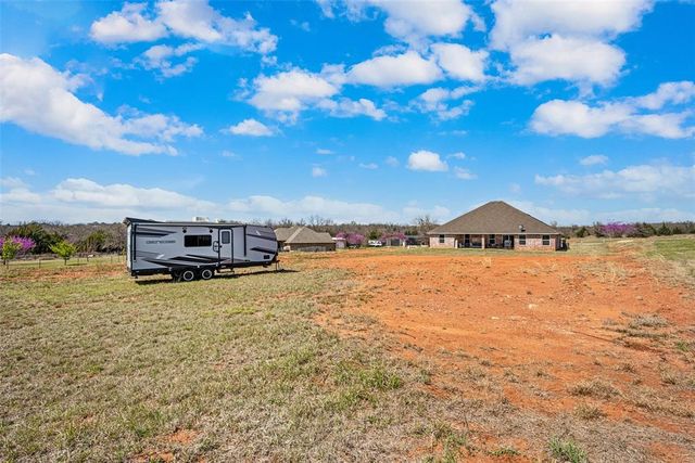 2367 County Road 1336 Road, Blanchard, OK 73010