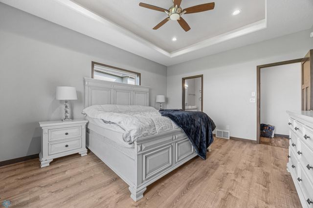 6884 21st Street S, Fargo, ND 58104