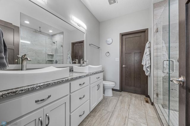 6884 21st Street S, Fargo, ND 58104