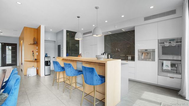 316 Acre Lane, Hicksville, NY 11801