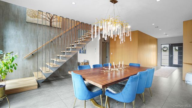 316 Acre Lane, Hicksville, NY 11801