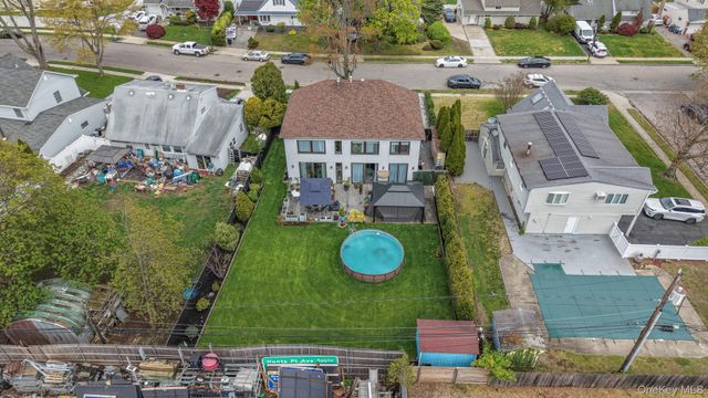 316 Acre Lane, Hicksville, NY 11801