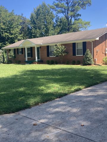 212 Wilson Ave, Murfreesboro, TN 37130