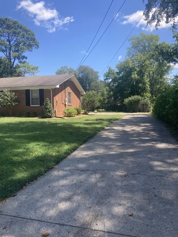 212 Wilson Ave, Murfreesboro, TN 37130