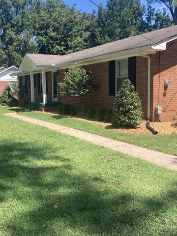 212 Wilson Ave, Murfreesboro, TN 37130