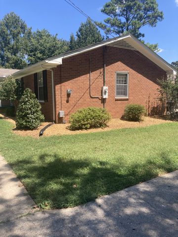 212 Wilson Ave, Murfreesboro, TN 37130