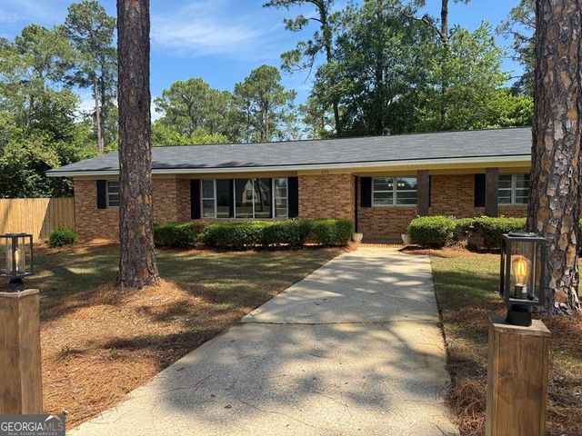 1159 W Roanoke Extension, Fitzgerald, GA 31750