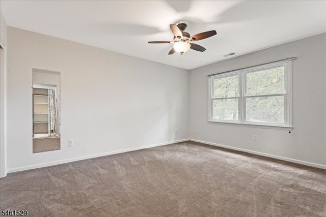 108 Saratoga Sq, Wayne Twp., NJ 07470