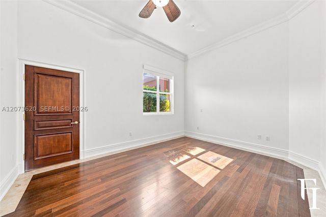 60 Edgewater Dr East, Coral Gables, FL 33133