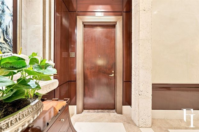 60 Edgewater Dr East, Coral Gables, FL 33133