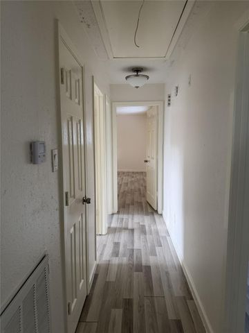 1211 Twining Oaks Lane N, Missouri City, TX 77489