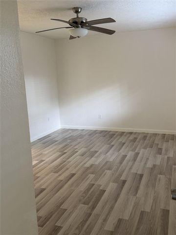 1211 Twining Oaks Lane N, Missouri City, TX 77489