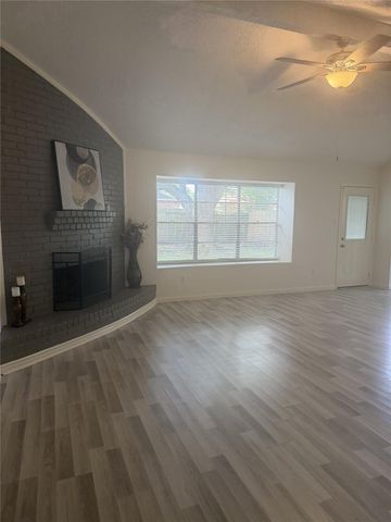 1211 Twining Oaks Lane N, Missouri City, TX 77489