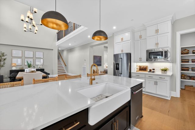 1125 Angela Ann Ct, Nolensville, TN 37135