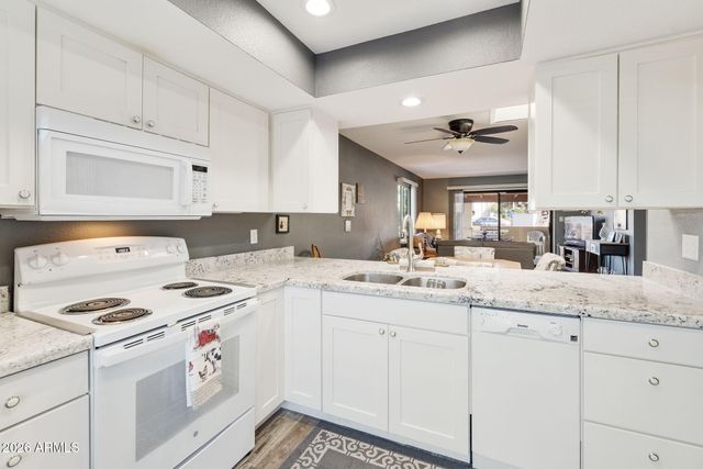503 S BOOJUM Way, Mesa, AZ 85208