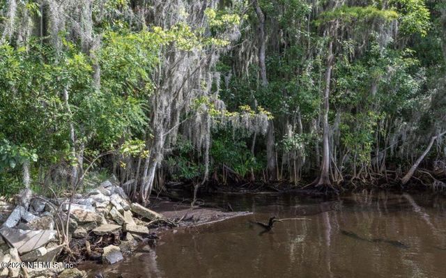 2431 CYPRESS SPRINGS Road, Orange Park, FL 32073