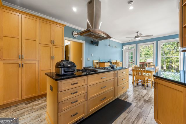 244 Dodgen Road, Hampton, GA 30228