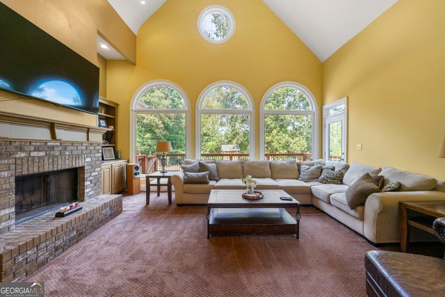 244 Dodgen Road, Hampton, GA 30228