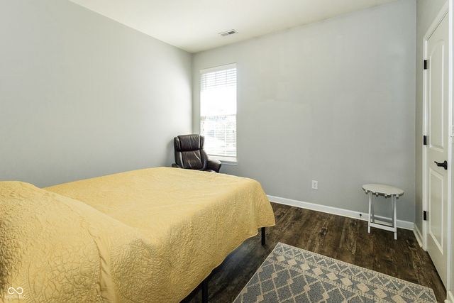 9239 Thames Drive, Avon, IN 46123